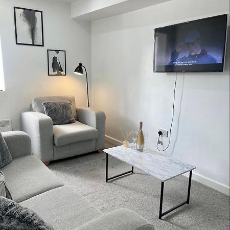 2 Bed Apartment In Bham City Centre W Parking Μπέρμιγχαμ Εξωτερικό φωτογραφία