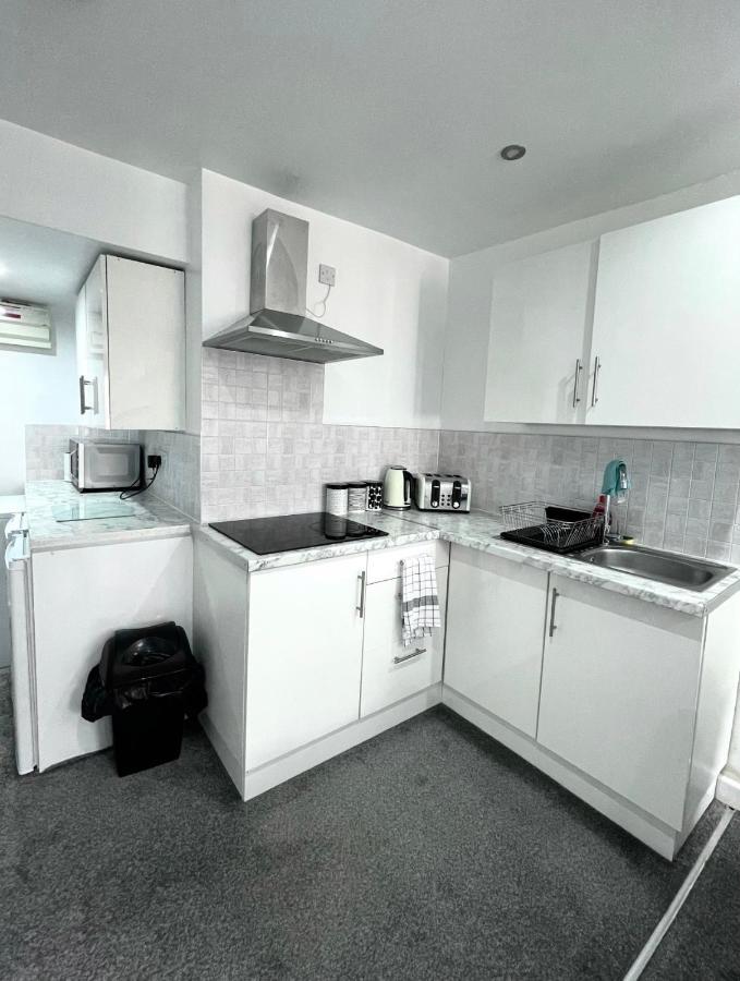 2 Bed Apartment In Bham City Centre W Parking Μπέρμιγχαμ Εξωτερικό φωτογραφία